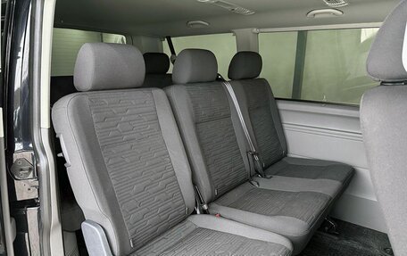 Volkswagen Caravelle T6 рестайлинг, 2020 год, 4 199 000 рублей, 15 фотография