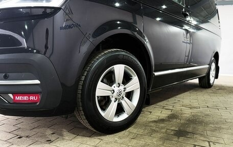 Volkswagen Caravelle T6 рестайлинг, 2020 год, 4 199 000 рублей, 24 фотография