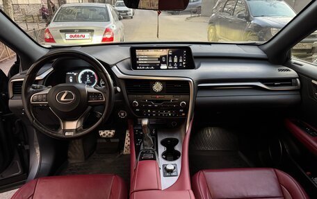 Lexus RX IV рестайлинг, 2018 год, 4 700 000 рублей, 11 фотография