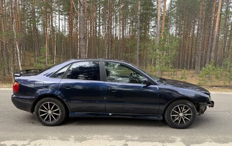 Audi A4, 1995 год, 110 000 рублей, 5 фотография