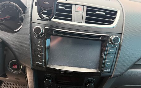 Suzuki Swift IV, 2012 год, 950 000 рублей, 12 фотография