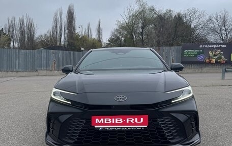 Toyota Camry, 2024 год, 3 850 000 рублей, 6 фотография