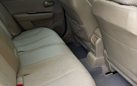 Nissan Tiida, 2010 год, 820 000 рублей, 15 фотография