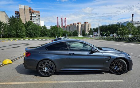 BMW M4, 2018 год, 5 800 000 рублей, 3 фотография