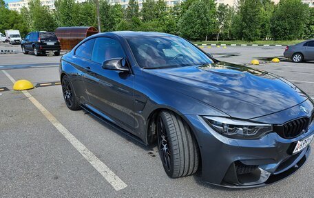 BMW M4, 2018 год, 5 800 000 рублей, 10 фотография