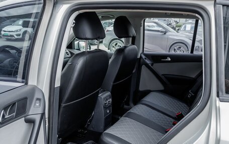 Volkswagen Tiguan I, 2010 год, 810 000 рублей, 20 фотография