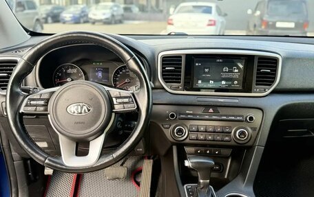 KIA Sportage IV рестайлинг, 2018 год, 2 225 000 рублей, 10 фотография