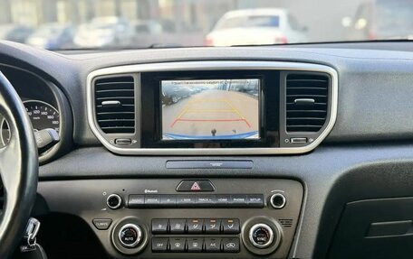 KIA Sportage IV рестайлинг, 2018 год, 2 225 000 рублей, 13 фотография