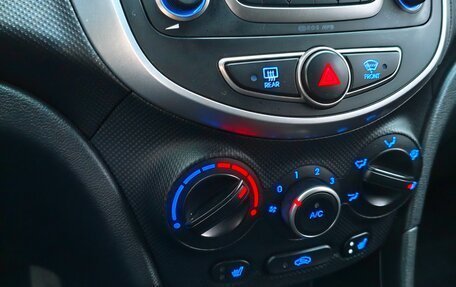 Hyundai Solaris II рестайлинг, 2016 год, 825 000 рублей, 15 фотография