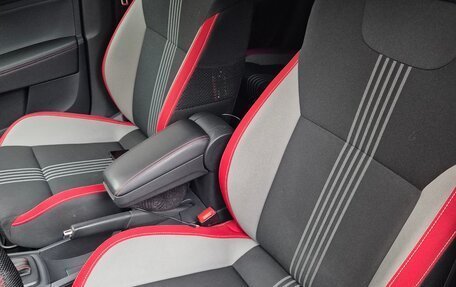 Skoda Rapid I, 2018 год, 1 330 000 рублей, 10 фотография