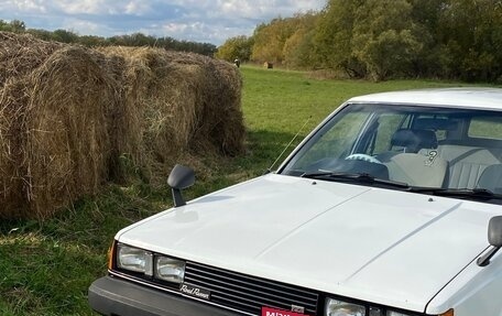 Toyota Carina, 1987 год, 450 000 рублей, 6 фотография