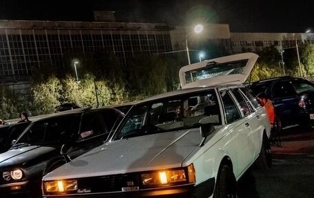 Toyota Carina, 1987 год, 450 000 рублей, 24 фотография