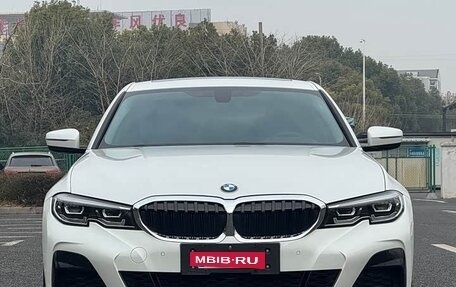 BMW 3 серия, 2022 год, 2 800 000 рублей, 2 фотография