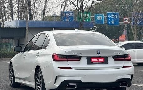 BMW 3 серия, 2022 год, 2 800 000 рублей, 3 фотография