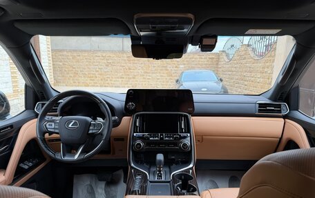 Lexus LX, 2025 год, 21 000 000 рублей, 6 фотография