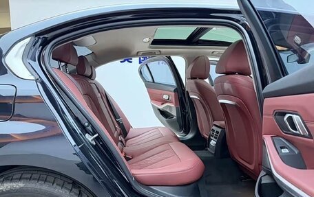 BMW 3 серия, 2023 год, 3 700 000 рублей, 11 фотография