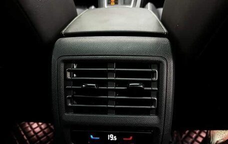 Volkswagen Golf VIII, 2023 год, 1 890 000 рублей, 13 фотография