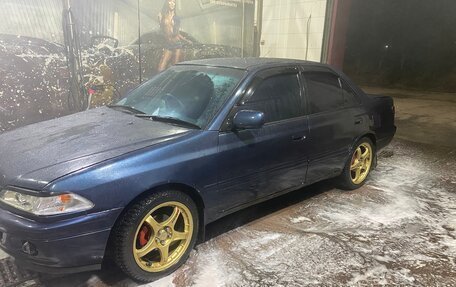 Toyota Carina, 1997 год, 400 000 рублей, 2 фотография