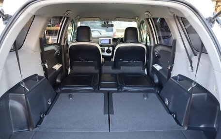 Toyota Wish II, 2015 год, 1 144 000 рублей, 11 фотография