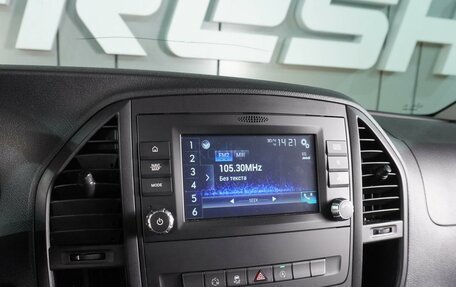 Mercedes-Benz Vito, 2018 год, 3 499 000 рублей, 14 фотография