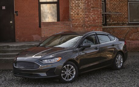 Ford Fusion (North America) II, 2019 год, 1 070 000 рублей, 1 фотография