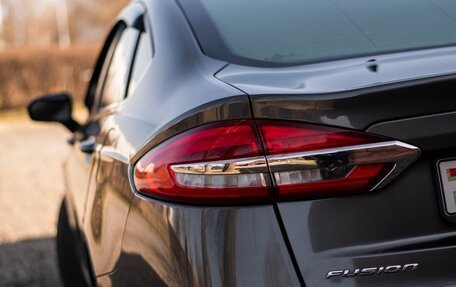 Ford Fusion (North America) II, 2019 год, 1 070 000 рублей, 18 фотография