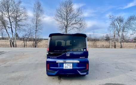 Honda Stepwgn IV, 2015 год, 1 690 000 рублей, 4 фотография