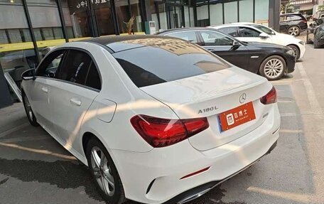Mercedes-Benz A-Класс, 2023 год, 2 015 000 рублей, 4 фотография