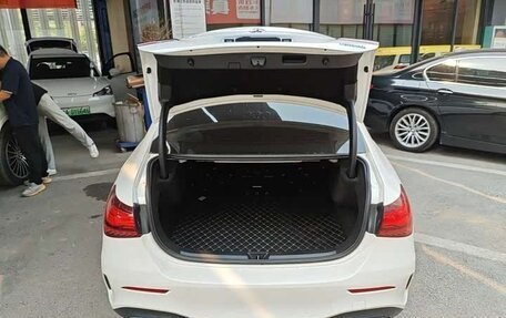 Mercedes-Benz A-Класс, 2023 год, 2 015 000 рублей, 12 фотография