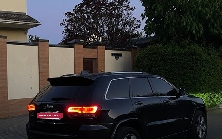 Jeep Grand Cherokee, 2013 год, 1 800 000 рублей, 17 фотография