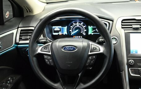 Ford Fusion (North America) II, 2019 год, 1 370 000 рублей, 12 фотография