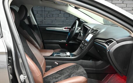 Ford Fusion (North America) II, 2019 год, 1 370 000 рублей, 11 фотография