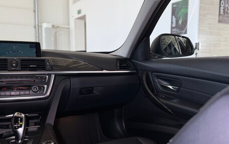 BMW 3 серия, 2012 год, 2 300 000 рублей, 23 фотография