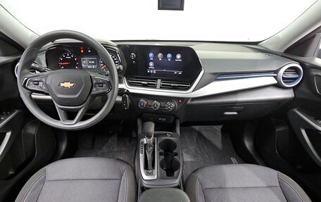 Chevrolet Trax, 2025 год, 1 820 000 рублей, 7 фотография