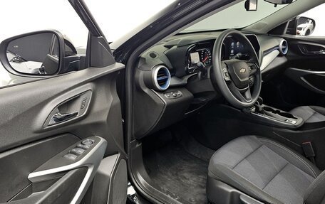 Chevrolet Trax, 2025 год, 1 820 000 рублей, 10 фотография