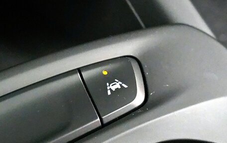 Chevrolet Trax, 2025 год, 1 820 000 рублей, 19 фотография