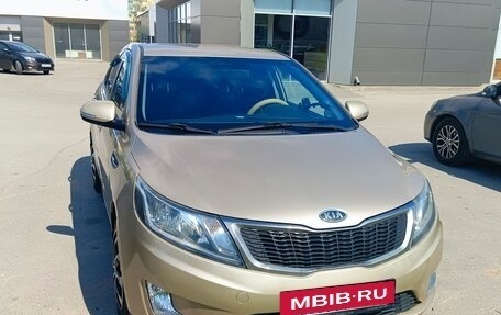 KIA Rio III рестайлинг, 2012 год, 800 000 рублей, 1 фотография