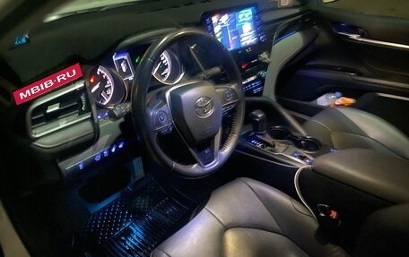 Toyota Camry, 2021 год, 2 950 000 рублей, 7 фотография