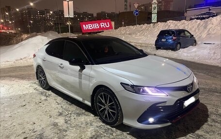 Toyota Camry, 2021 год, 2 950 000 рублей, 3 фотография