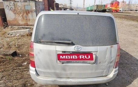 Toyota Probox I, 2009 год, 430 000 рублей, 2 фотография