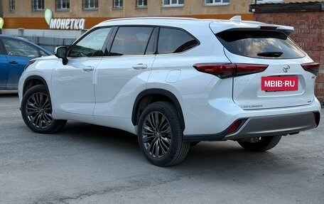 Toyota Highlander, 2026 год, 5 199 000 рублей, 5 фотография