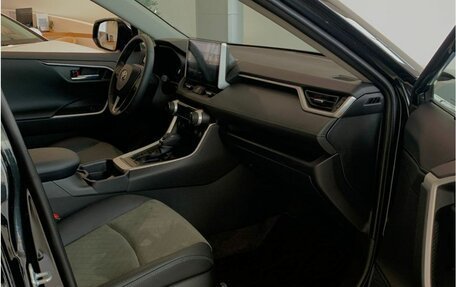Toyota RAV4, 2025 год, 5 300 000 рублей, 16 фотография