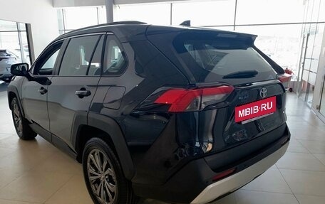 Toyota RAV4, 2025 год, 5 300 000 рублей, 11 фотография
