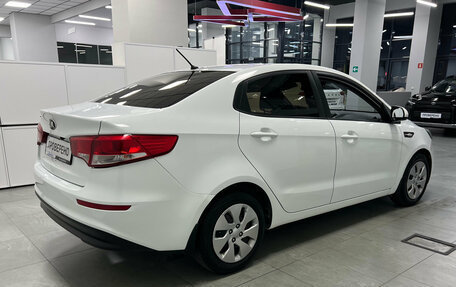 KIA Rio III рестайлинг, 2015 год, 890 000 рублей, 5 фотография