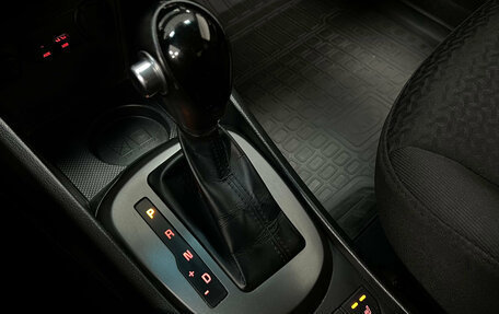 KIA Rio III рестайлинг, 2015 год, 890 000 рублей, 10 фотография