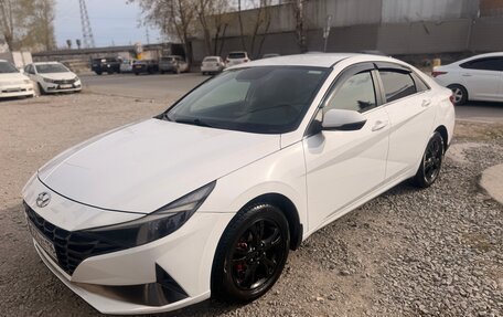 Hyundai Elantra, 2021 год, 1 600 000 рублей, 2 фотография