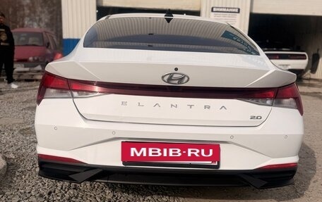 Hyundai Elantra, 2021 год, 1 600 000 рублей, 5 фотография