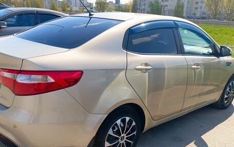 KIA Rio III рестайлинг, 2012 год, 800 000 рублей, 2 фотография