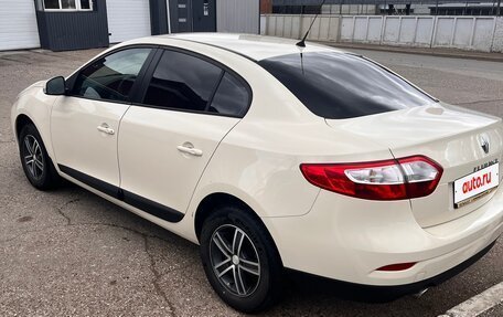Renault Fluence I, 2013 год, 850 000 рублей, 2 фотография