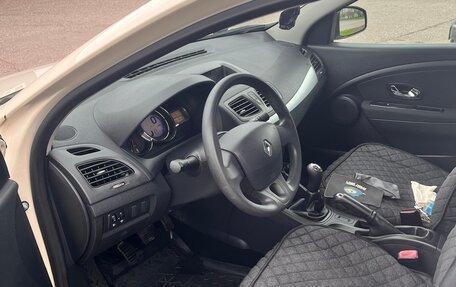 Renault Fluence I, 2013 год, 850 000 рублей, 8 фотография